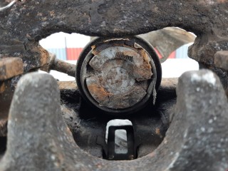 Суппорт задний правый, ориг. номер 7M0615424, Volkswagen Sharan 2000-2003