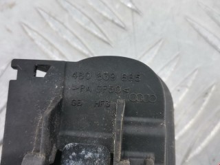 Ручка наружная передняя правая, ориг. номер 4B0839885, 4B0839208, Audi A6 2001-2005