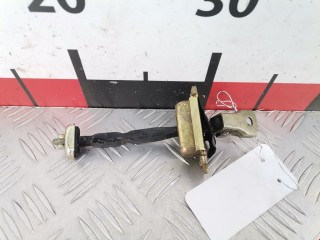 Ограничитель открывания двери задней, ориг. номер MR135675, Mitsubishi Space Star 1998-2002