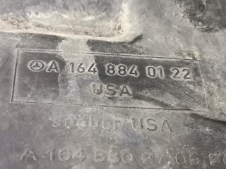 Защита арок передняя левая (подкрылок), ориг. номер A1648840922, A1648840122, Mercedes ML W164 2005-2008