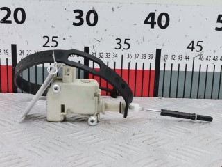 Электропривод запирания лючка топливного бака, ориг. номер 1J0819773B, Volkswagen Touareg 2002-2007
