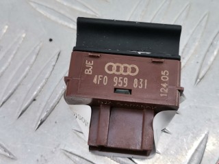 Кнопка открытия багажника, ориг. номер 4F0959831, Audi A6 2001-2005