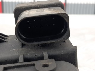 Блок клапанов пневмоподвески, ориг. номер 4F0616013, Audi A6 2001-2005
