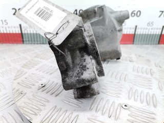 Корпус масляного фильтра, ориг. номер 15238EB30B, Nissan Navara 2001-2007