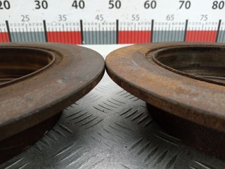 Диск тормозной задний, ориг. номер 4243142040, Toyota RAV4 2000-2003