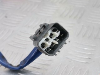 Замок двери задней правой, ориг. номер 6933042060, Toyota RAV4 2000-2003