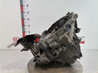 КПП механическая (МКПП) 5-ступенчатая, ориг. номер 36050412, Volvo S40 2000-2004