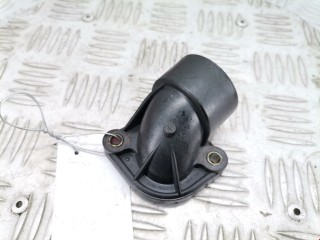 Фланец (тройник) системы охлаждения Renault Laguna 2001-2005