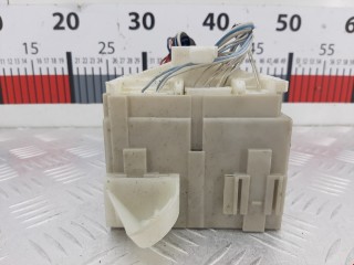 Блок реле, ориг. номер 8273342060, Toyota RAV4 2000-2003