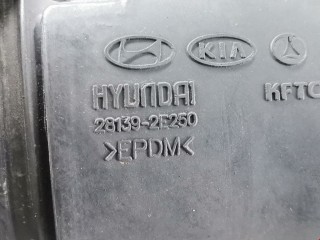 Патрубок воздушного фильтра, ориг. номер 28139-2E250, Kia Sportage 1993-2006