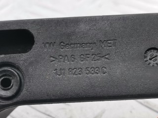 Ручка открывания капота, ориг. номер 1J1823533C, Volkswagen Golf 1997-2006
