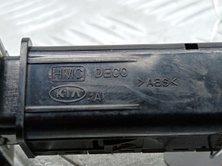 Кнопка подогрева заднего стекла, ориг. номер 0K2FD6646044, Kia Carens 2002-2006