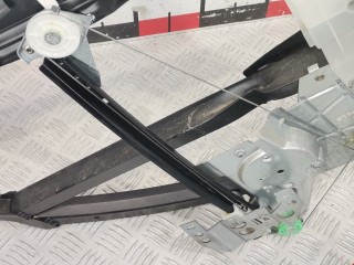 Стеклоподъемник задний правый, ориг. номер 8D0839400A, Audi A4 1994-1997