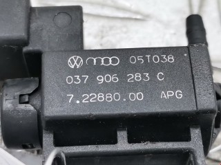 Клапан воздушный, ориг. номер 037906283C, 72288000, Audi A6 2001-2005