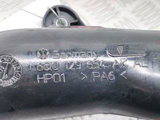 Патрубок воздушного фильтра, ориг. номер 6Q0129654BD, 6Q0129654AK, Skoda Fabia 2007-2010