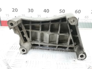 Кронштейн двигателя, ориг. номер 55198565, Fiat Punto 2003-2011