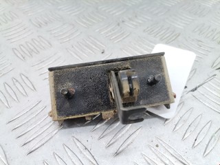 Ручка крышки багажника, ориг. номер 906068H30A, Nissan X-Trail 2000-2004