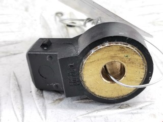 Датчик детонации, ориг. номер 030905377A, 0261231045, Volkswagen Lupo 1998-2005