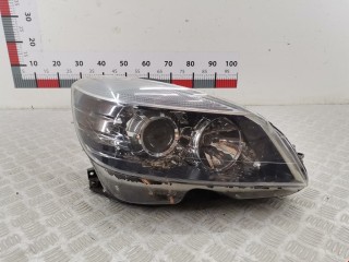 Фара правая Mercedes CLC 2008-2011
