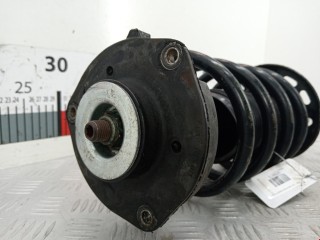 Стойка передняя правая, ориг. номер 3C0413031AT, 3C0413031BD, Volkswagen Passat 2005-2010