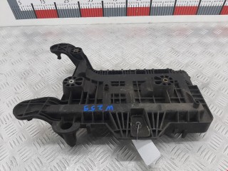 Полка аккумулятора, ориг. номер 1K0915333H, 3C0915333, Volkswagen Passat 2005-2010