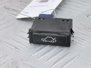 Ручка крышки багажника, ориг. номер CXB000122LPO, Land Rover Range Rover 2005-2009