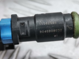 Форсунка, ориг. номер 55562599, Opel Astra 2006-2014