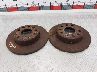 Диск тормозной задний, ориг. номер 1K0615601AJ, Volkswagen Touran 2003-2006