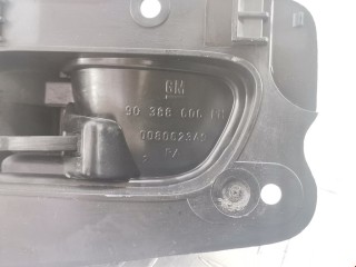 Ручка внутренняя передняя правая, ориг. номер 90363126, 90388606RH, Opel Corsa 1993-2000