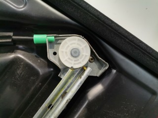 Стеклоподъемник электрический задний левый, ориг. номер 4D0959801, Audi A8 1994-1999