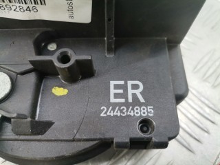 Замок двери передней правой, ориг. номер 13154792, 24434885, Opel Corsa 1993-2000
