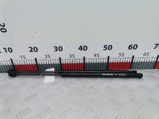 Амортизатор крышки багажника (3-5 двери), ориг. номер 8200377199, ML5826, Renault Scenic 2003-2006