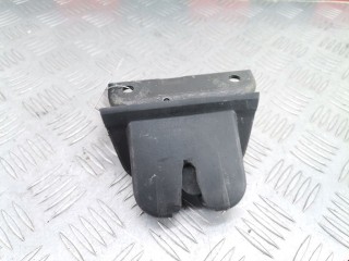 Замок багажника Audi A6 2001-2005
