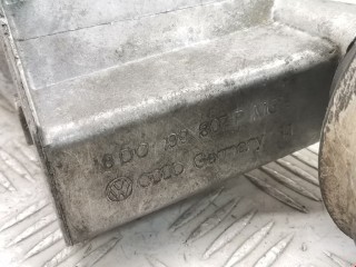 Кронштейн двигателя, ориг. номер 8D0199307P, Audi A4 1994-1999