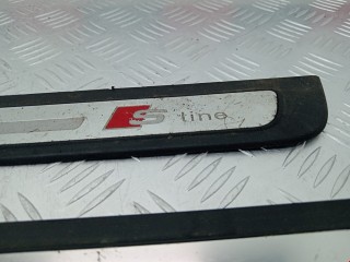 Накладка на порог, ориг. номер 8T0853373, Audi A5 2007-2011