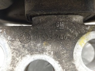 Подушка крепления двигателя, ориг. номер 90539246, Opel Astra 1998-2009