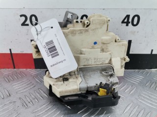 Замок двери передней левой Audi A6 2004-2008