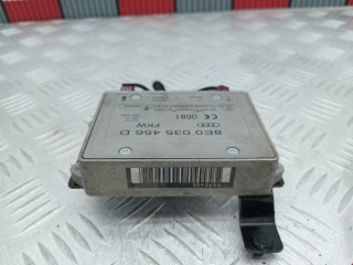 Усилитель антенны, ориг. номер 8E0035456D, Audi A4 2004-2009