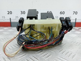 Блок реле, ориг. номер MR409811, Mitsubishi Pajero Sport 2004-2008