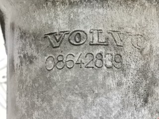 Корпус масляного фильтра, ориг. номер 30677920, 08642839, Volvo XC90 2002-2006