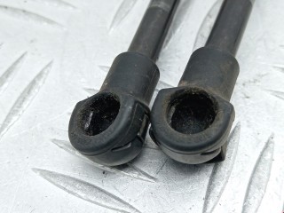 Амортизатор крышки багажника (3-5 двери), ориг. номер 689500W431, 9472YW, Toyota Prius 2005-2011