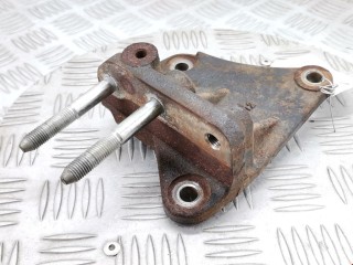 Кронштейн двигателя, Mitsubishi Outlander 2002-2009