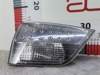 Фонарь крышки багажника левый, ориг. номер 8331A005, Mitsubishi Outlander 2002-2009