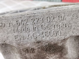 Кронштейн двигателя, ориг. номер A6422230204, Mercedes R 2005-2007