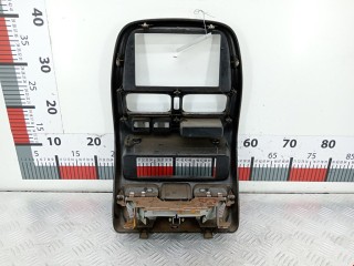 Накладка декоративная на торпедо, ориг. номер 68260VJ200, Nissan Navara 2001-2007