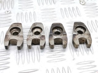 Скоба (кронштейн) крепления форсунки, ориг. номер 1148066, Ford Fusion 2005-2012