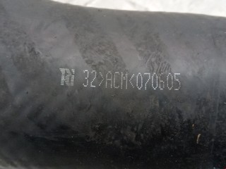 Патрубок интеркулера, Toyota RAV4 2005-2008