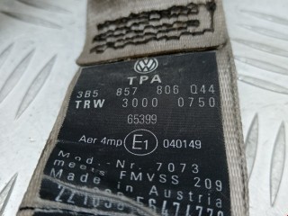Ремень безопасности задний правый, ориг. номер 3B5857806, 30000750, Volkswagen Passat 1996-2001