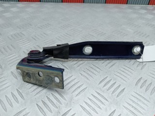 Петля капота левая, ориг. номер 3B0823301A, Volkswagen Passat 2000-2005