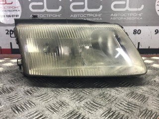 Фара правая, ориг. номер 14742600, 3B0941018R, Volkswagen Passat 1996-2001